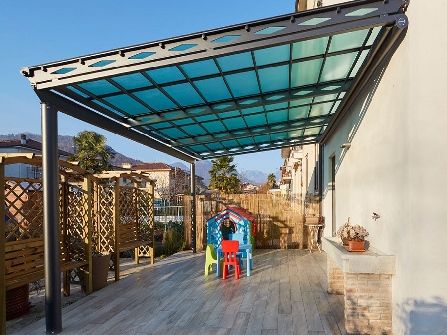 COPERTURE PER TERRAZZI IN FERRO E VETRO